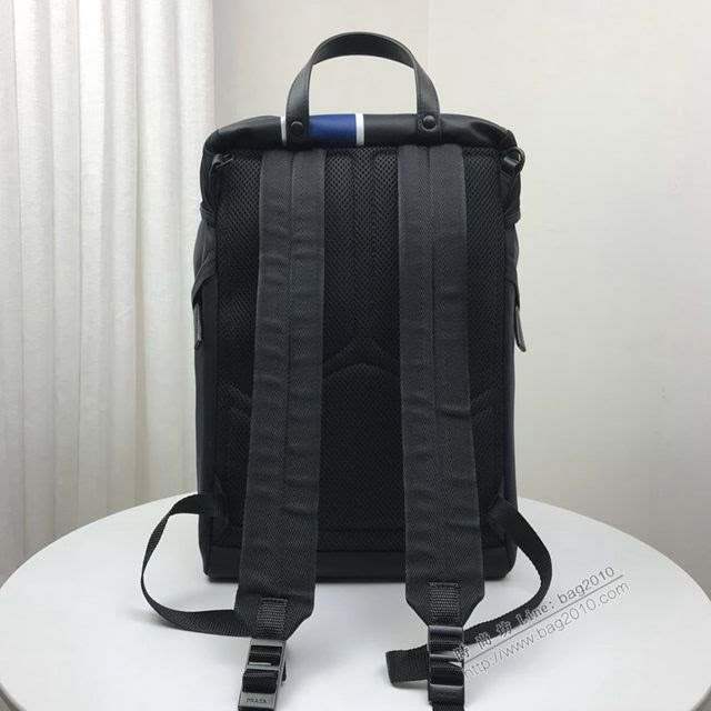 prada男包 普拉達專櫃2020爆款 2VZ135 Prada新款雙肩包 Prada男士後背包 黑+黑+藍  pyd2037